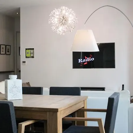 Apartment Sleeps 4 Air Con Wifi Cannes