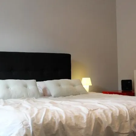 Sleeps 4 Air Con Wifi *